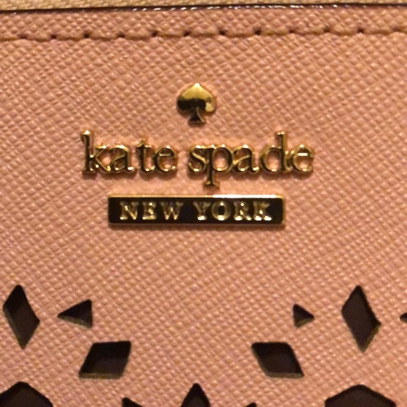 Kate Spade Wristlet - Picture 3 of 4